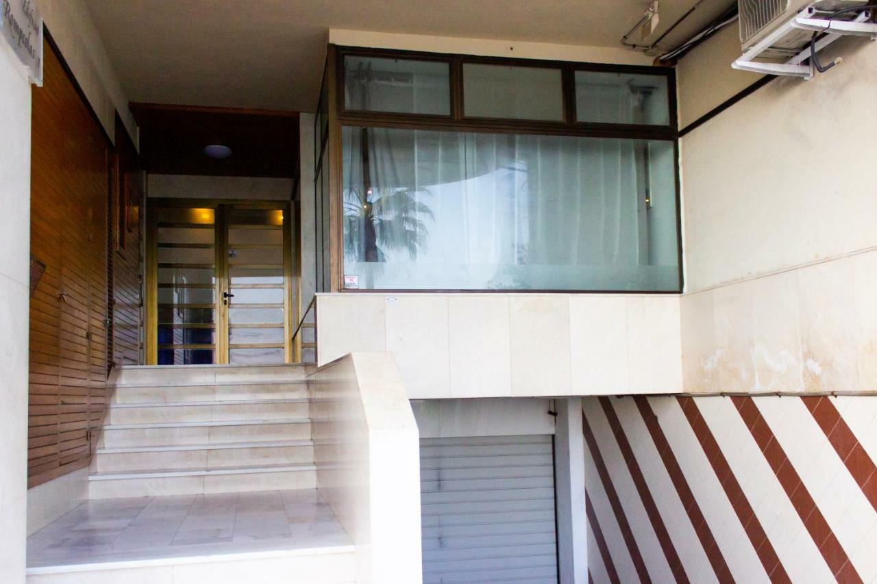 Apartament House By The Sea